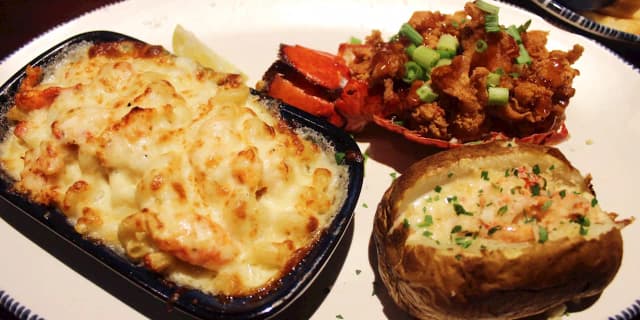Review, photos: I tried Red Lobster's new Lobsterfest menu